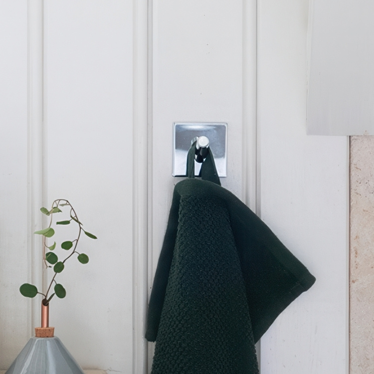 Itseliimautuva yksoiskoukku, Beslagsboden ryhmässä Säilytys / Magnetit ja itsekiinnittyvät / Itsekiinnittyvät koukut @ SmartaSaker.se (41533)
