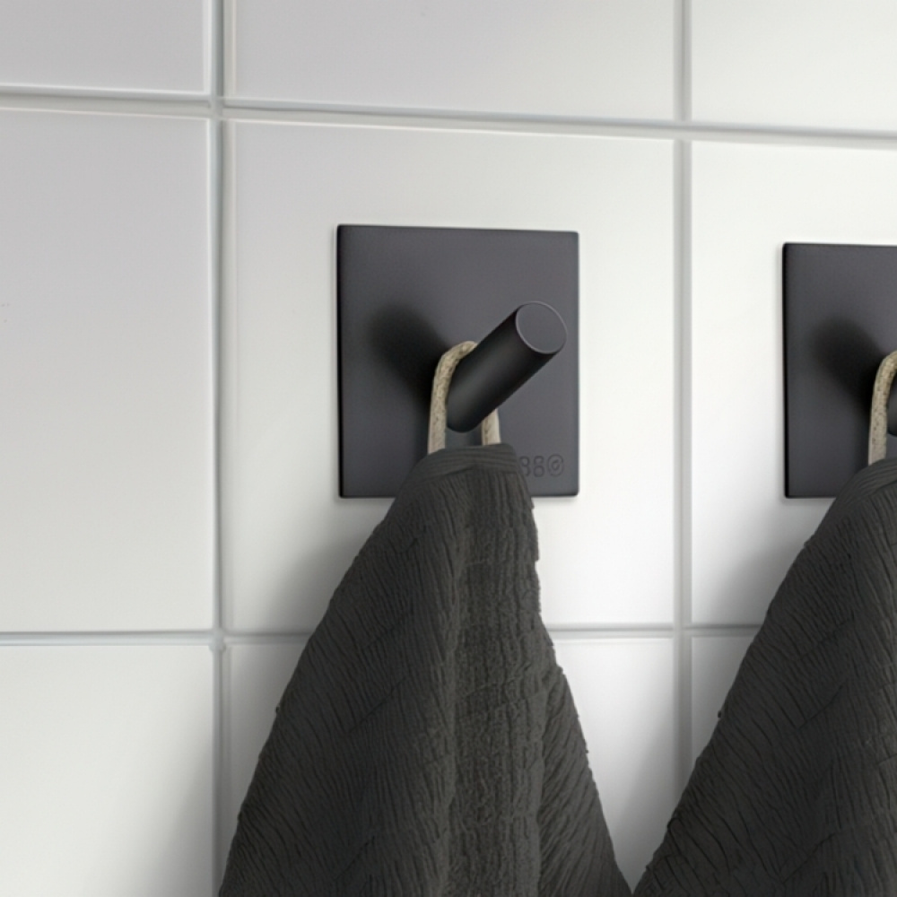 Itseliimautuva yksoiskoukku, Beslagsboden ryhmässä Säilytys / Magnetit ja itsekiinnittyvät / Itsekiinnittyvät koukut @ SmartaSaker.se (41533)