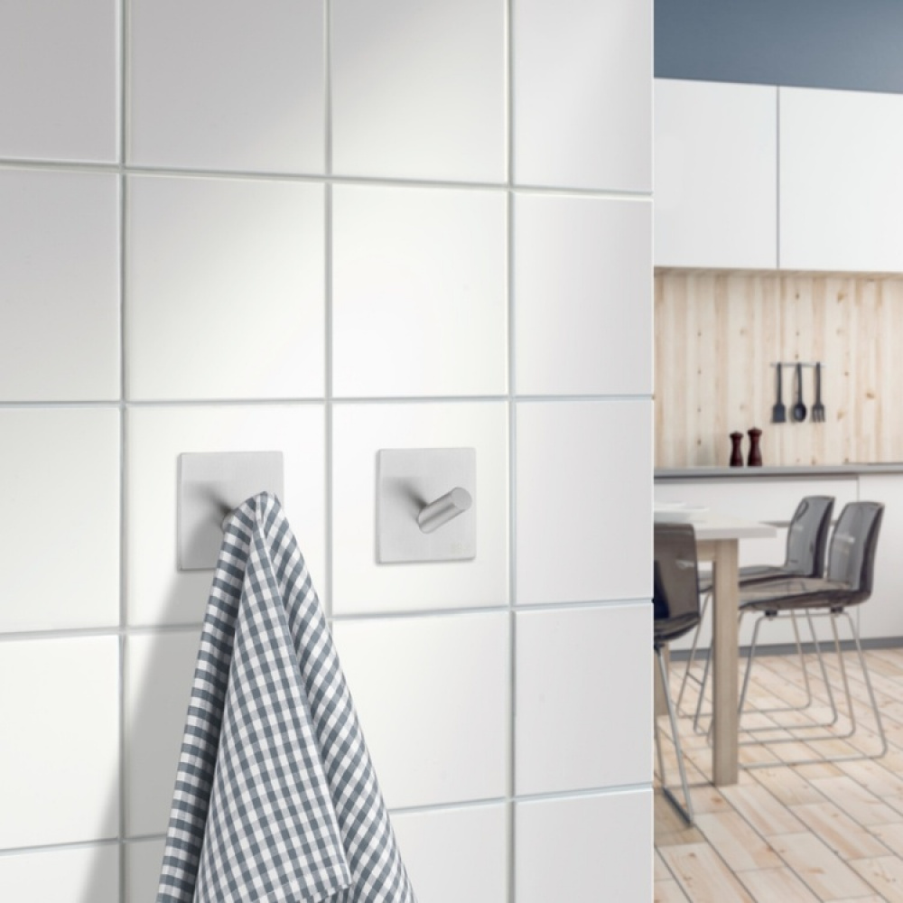 Itseliimautuva yksoiskoukku, Beslagsboden, Harjattu ryhmässä Säilytys / Magnetit ja itsekiinnittyvät @ SmartaSaker.se (41534)
