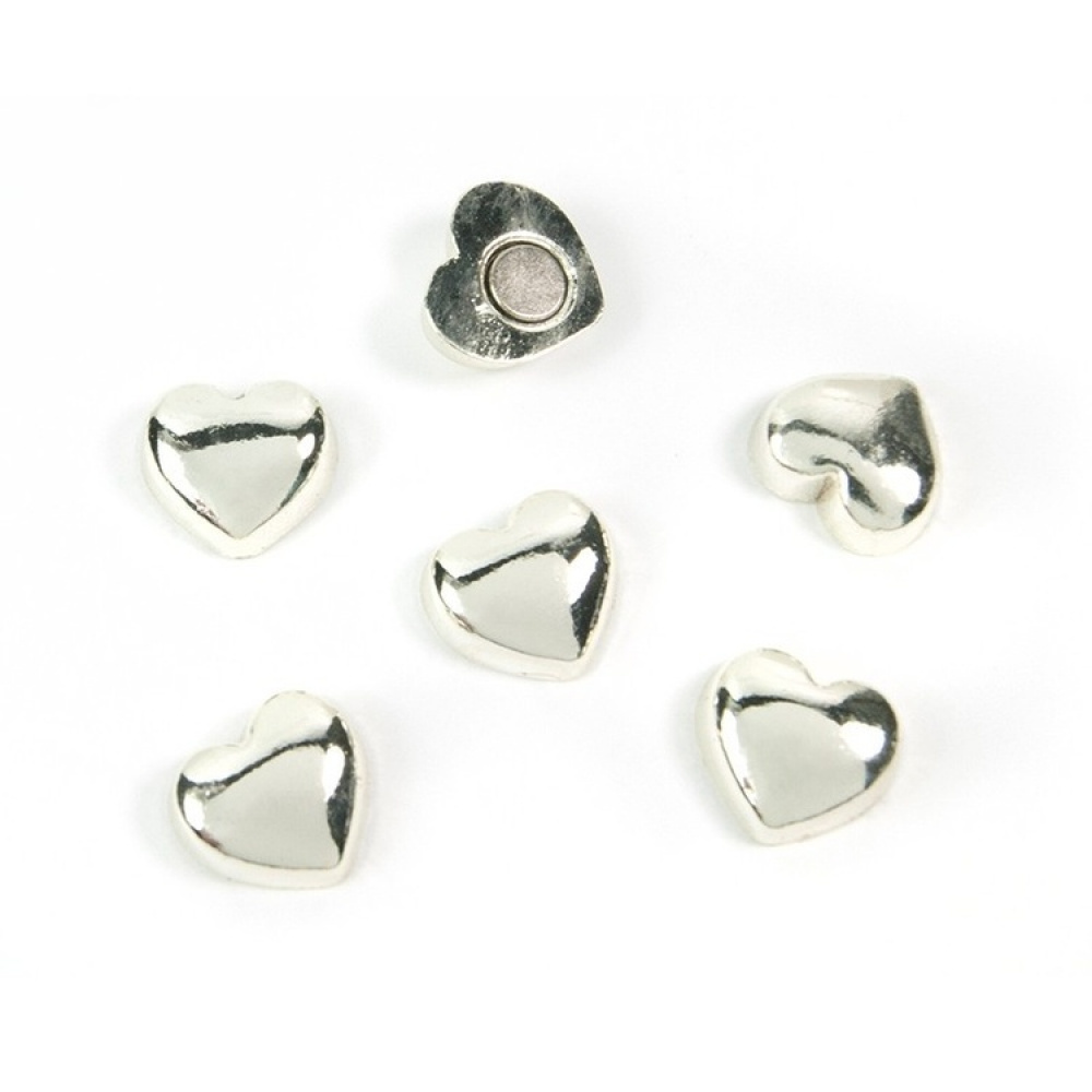 Magneettikuvio 6 kpl, hopeasydämet ryhmässä Säilytys / Magnetit ja itsekiinnittyvät @ SmartaSaker.se (41972)