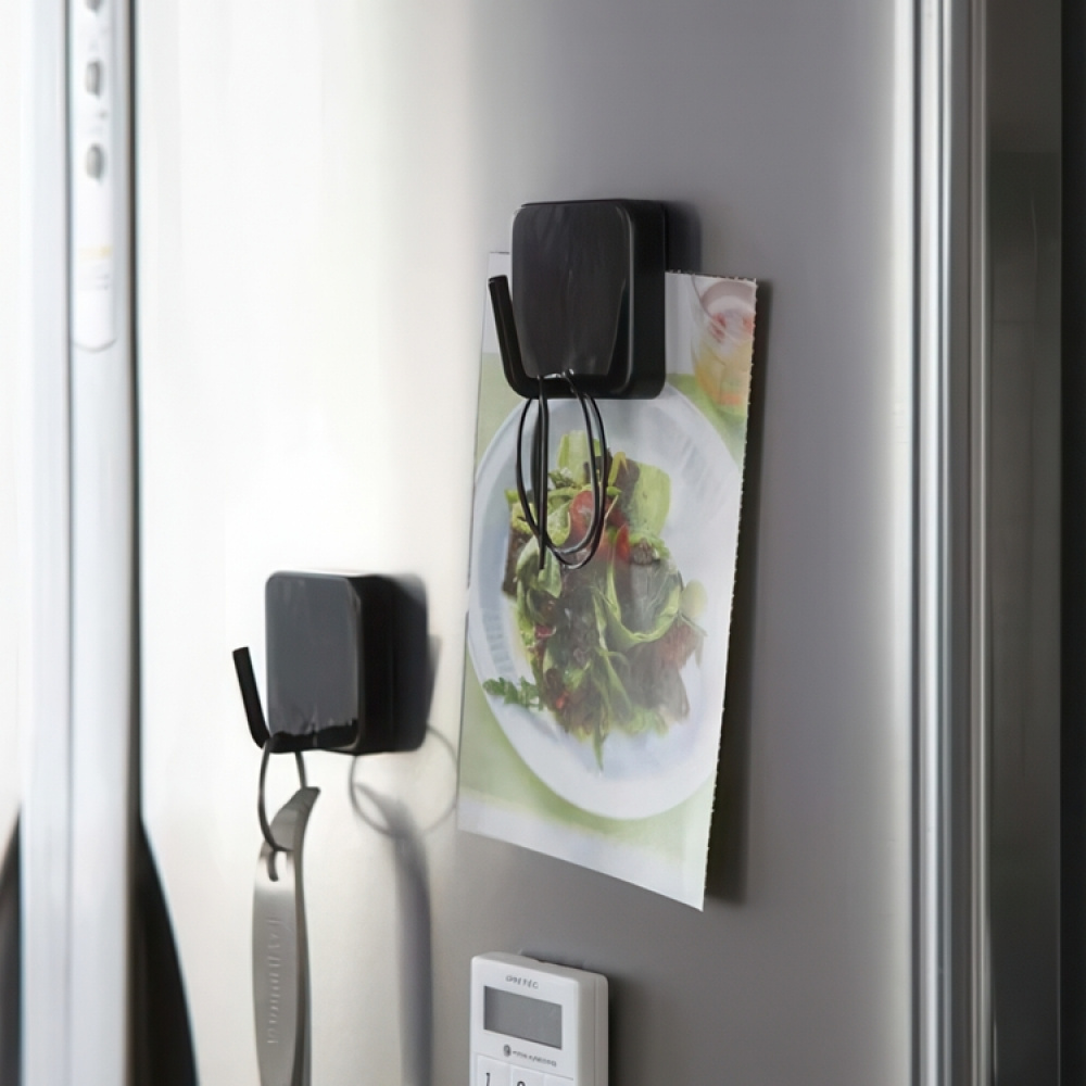 Magneettikoukku, Yamazaki, musta ryhmässä Säilytys / Magnetit ja itsekiinnittyvät / Magnettikoukkuja @ SmartaSaker.se (42057)