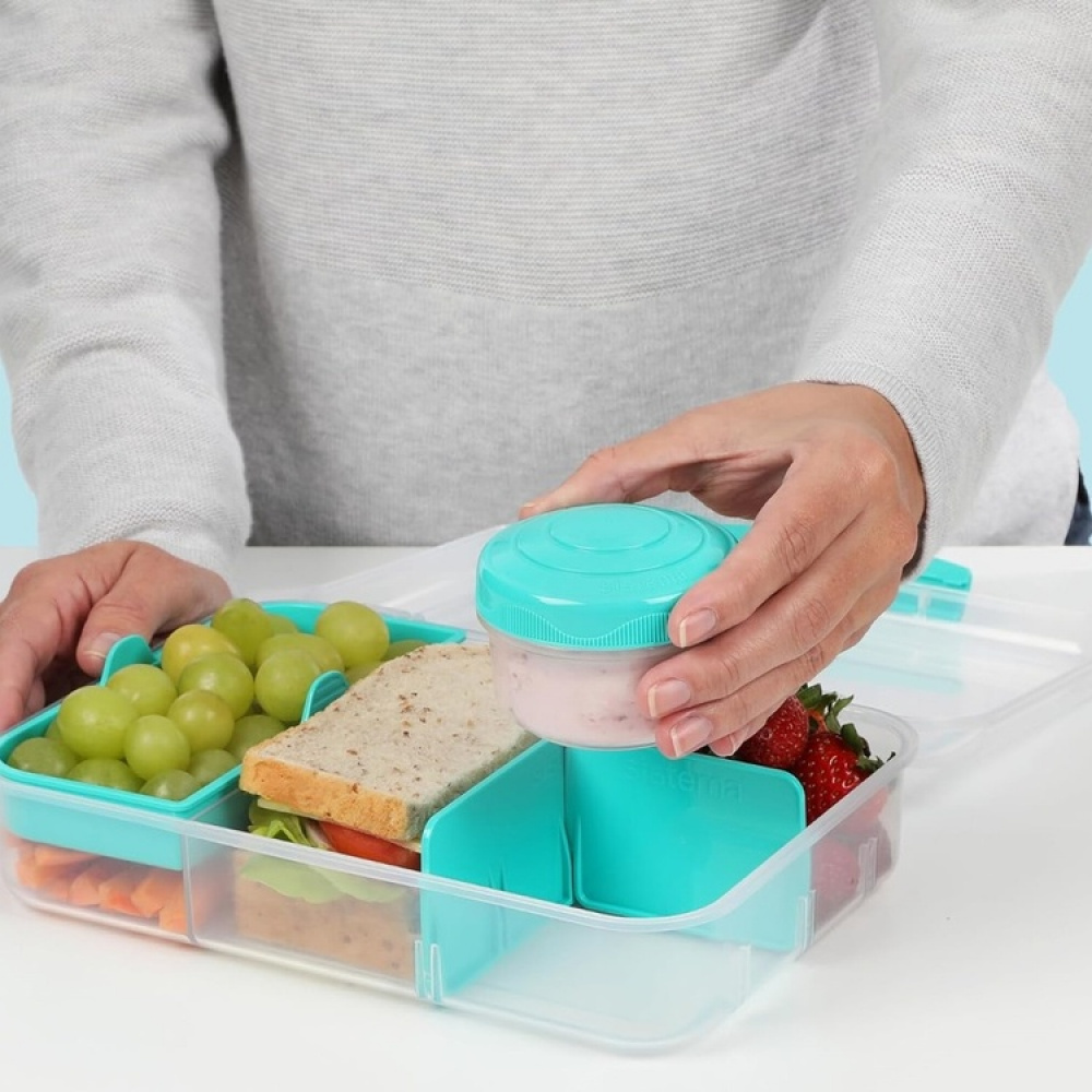 Bento-eväsrasia lokeroilla ja purkilla 1,48 l, Sistema ryhmässä Säilytys / Keittiön säilytys / Ruoan säilytysastiat / Lounaslaatikoita ja Bento @ SmartaSaker.se (42129)
