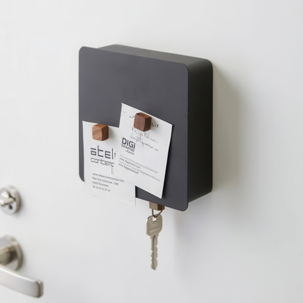 Pieni magneettinen avainkaappi, Yamazaki ryhmässä Säilytys / Eteistallennus / Avainkaappi @ SmartaSaker.se (42311)
