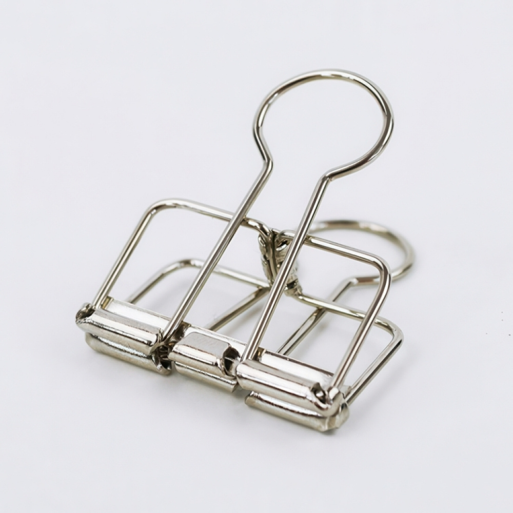 Paperipidikkeet, 6 kpl, WIRE CLIPS SMALL 19 mm, hopea ryhmässä Säilytys / Toimistotarvikkeet @ SmartaSaker.se (42361)