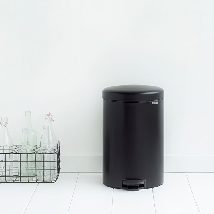 Poljinroska-astia 20 l, Brabantia ryhmässä Säilytys / Siivousvarastointi ja jätteiden lajittelu / Jätteiden lajittelu @ SmartaSaker.se (42367)