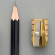 Metallinen kynänteroitin, pieni, M+R SINGLE, messinki