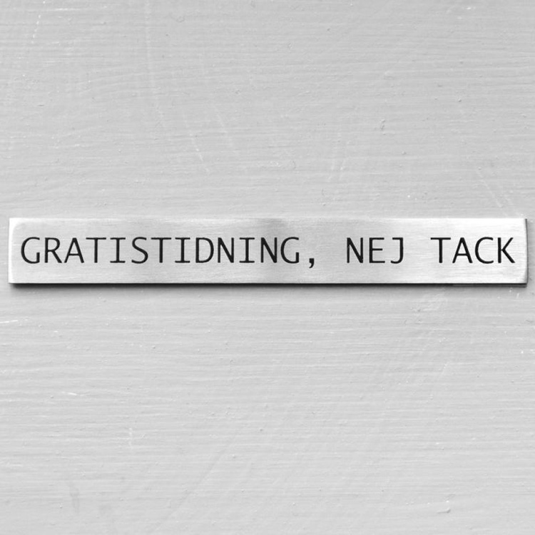 Metallikyltti, Ei ilmaisjakelulehtiä kiitos ryhmässä Säilytys / Magnetit ja itsekiinnittyvät / Kyltit ja tarrat @ SmartaSaker.se (42628)