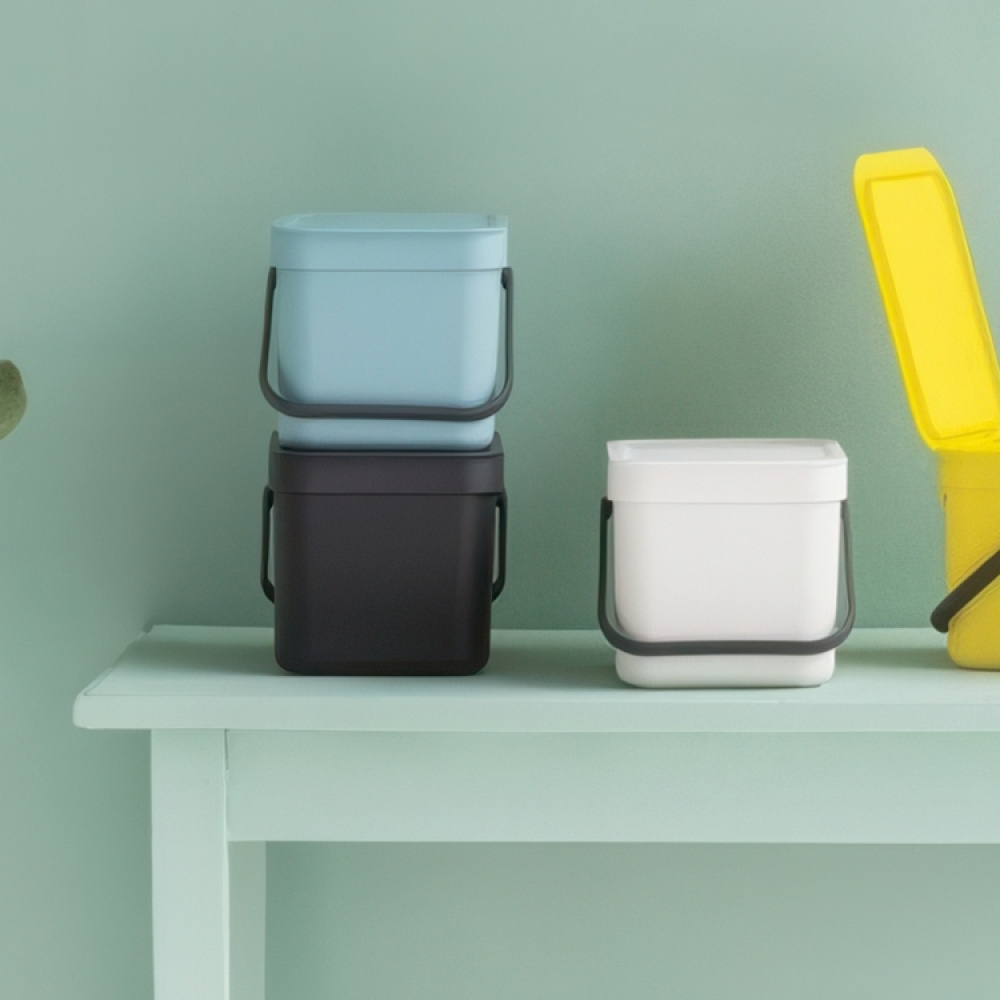 Roska-astia kannella ja kahvalla 6 l, Brabantia, vihreä ryhmässä Säilytys / Siivousvarastointi ja jätteiden lajittelu / Jätteiden lajittelu @ SmartaSaker.se (42762)