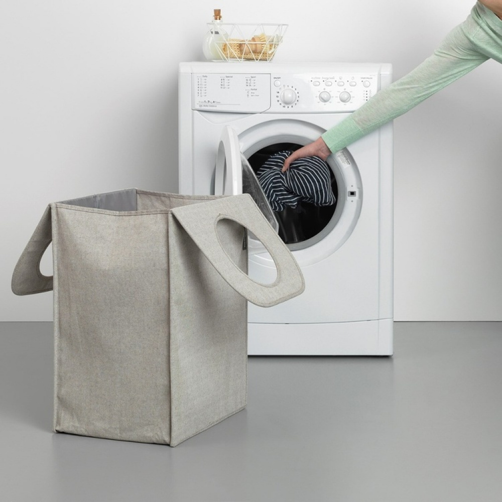 Älykäs pyykkikori kantokahvoilla 55 l, Brabantia ryhmässä Säilytys / Pesu ja kuivaus / Pyykkikorit @ SmartaSaker.se (43096)