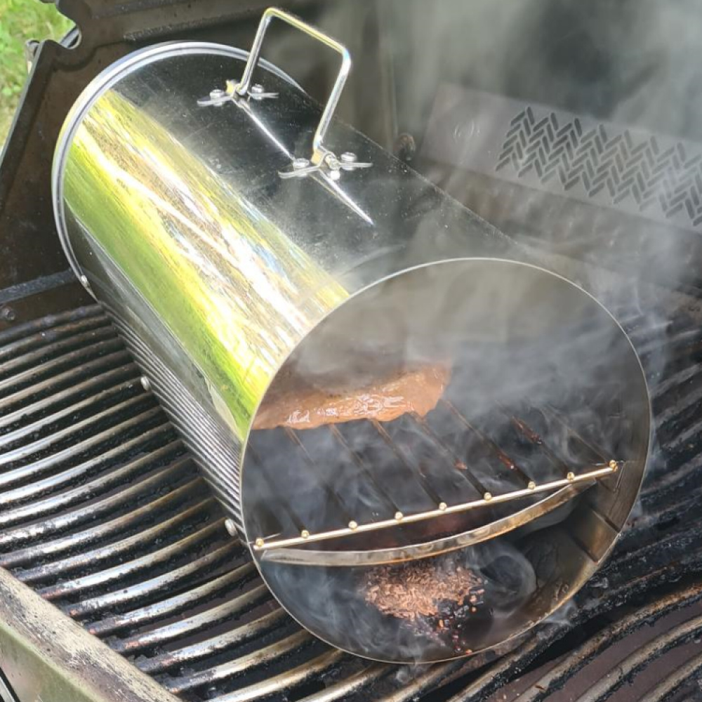 Savustustynnyri grilliin, Muurikka ryhmässä Koti / Grillaustarvikkeet @ SmartaSaker.se (lima-340352)